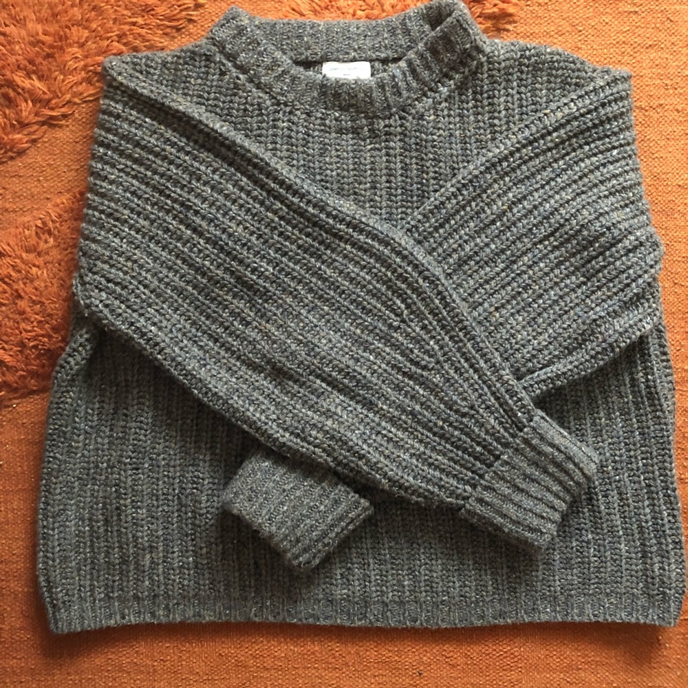 James Street Co. Chunky Lowe Pullover size Medium